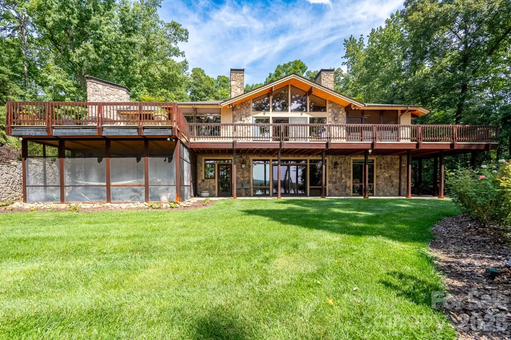 137 Windy Hill Cove New London, NC 28127