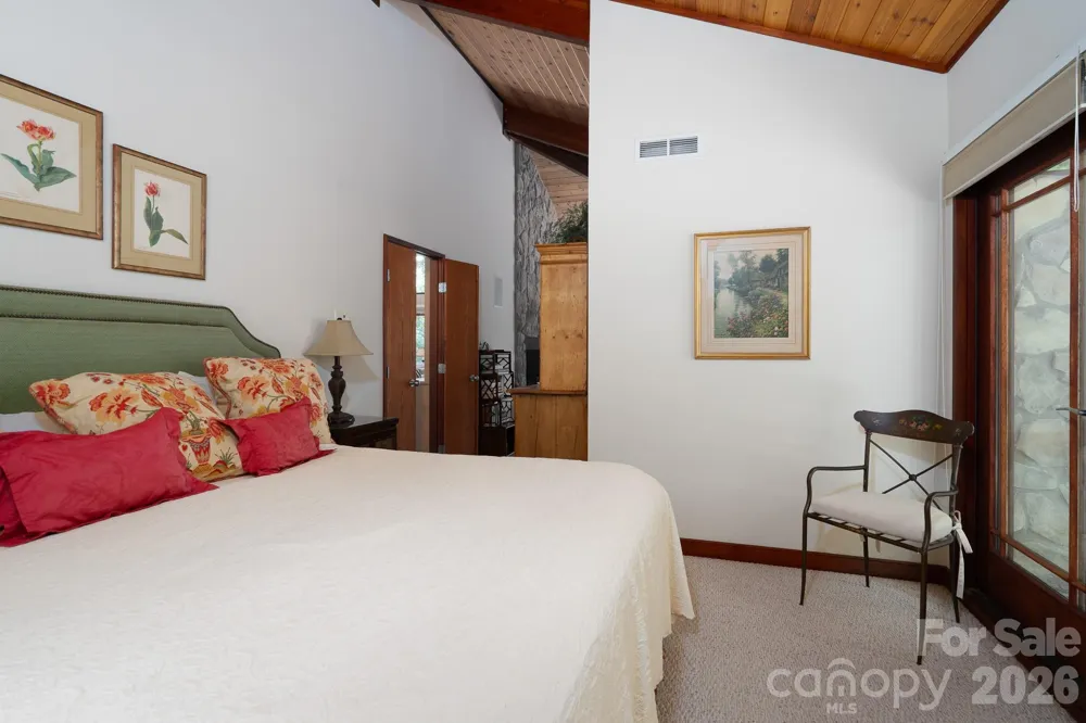 137 Windy Hill Cove New London, NC 28127