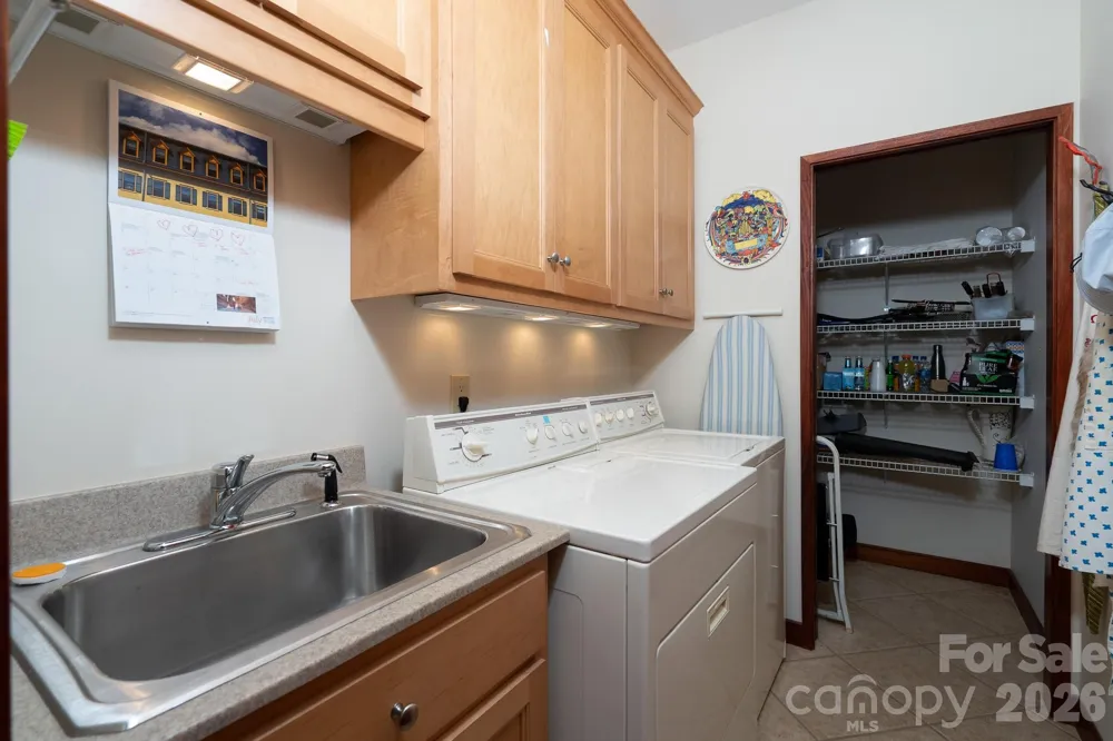 137 Windy Hill Cove New London, NC 28127