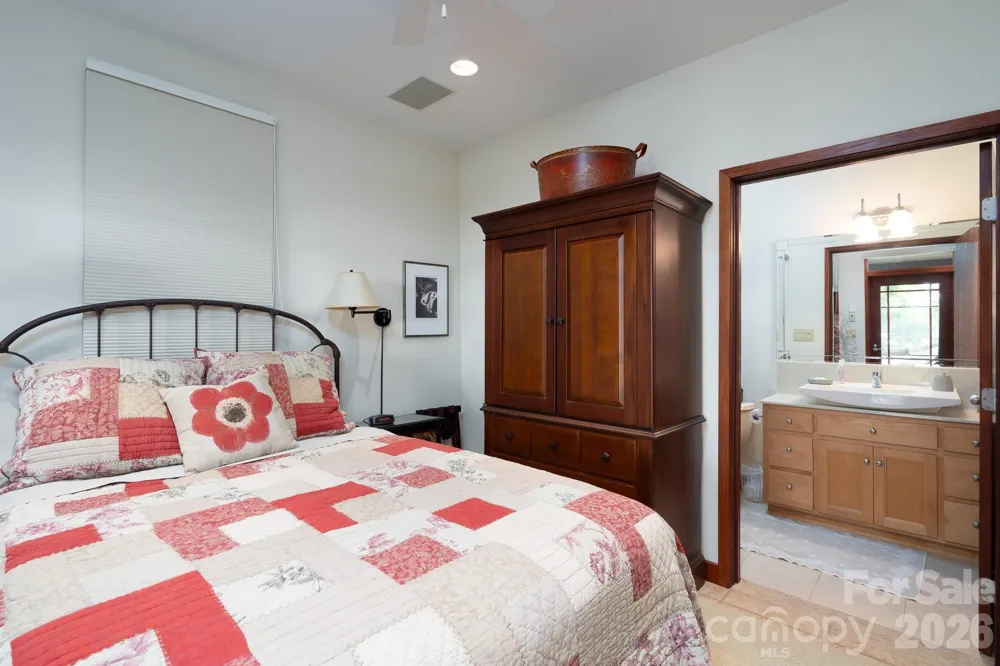 137 Windy Hill Cove New London, NC 28127