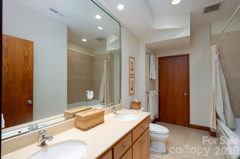 137 Windy Hill Cove New London, NC 28127