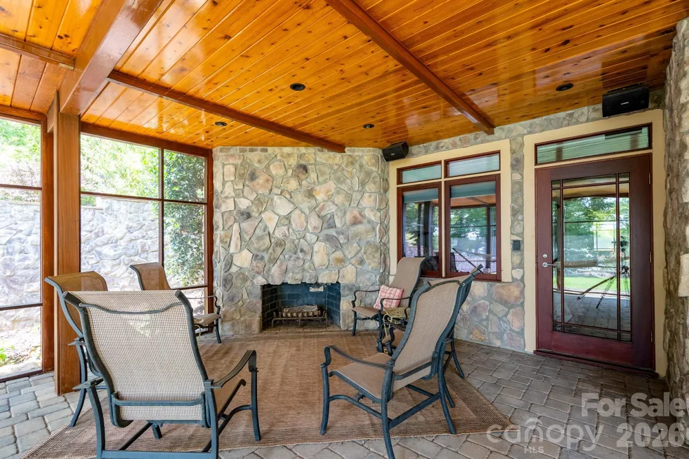 137 Windy Hill Cove New London, NC 28127