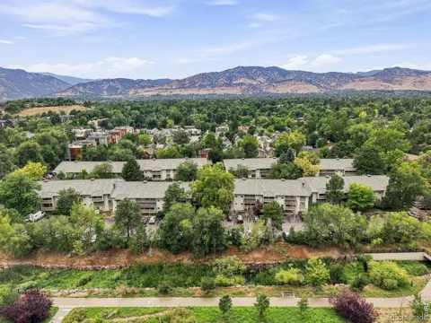 2707 Valmont Road #311D