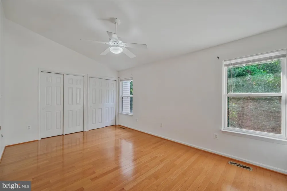 14844 EDMAN CIRCLE Centreville, VA 20121