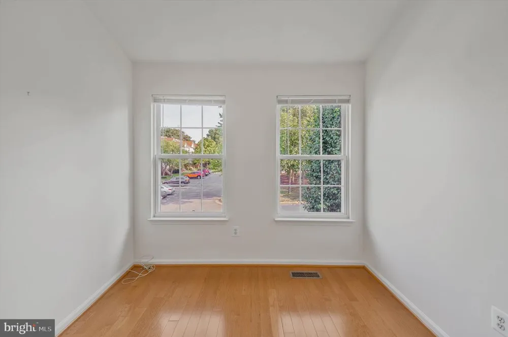 14844 EDMAN CIRCLE Centreville, VA 20121