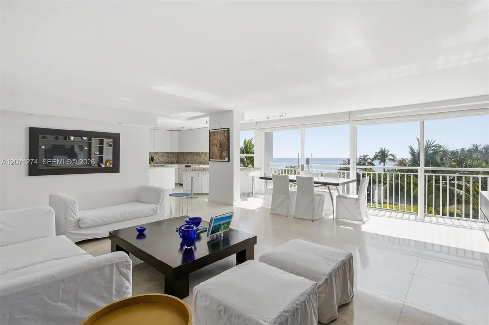 613 Ocean Dr #5D Key Biscayne, FL 33149