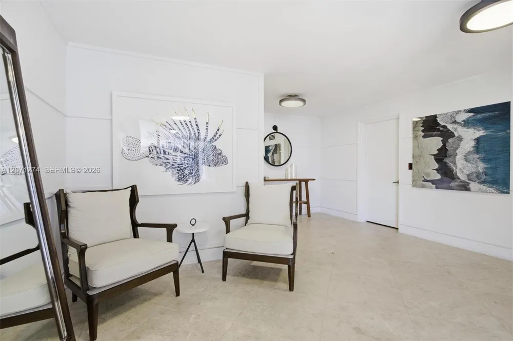 613 Ocean Dr #5D Key Biscayne, FL 33149