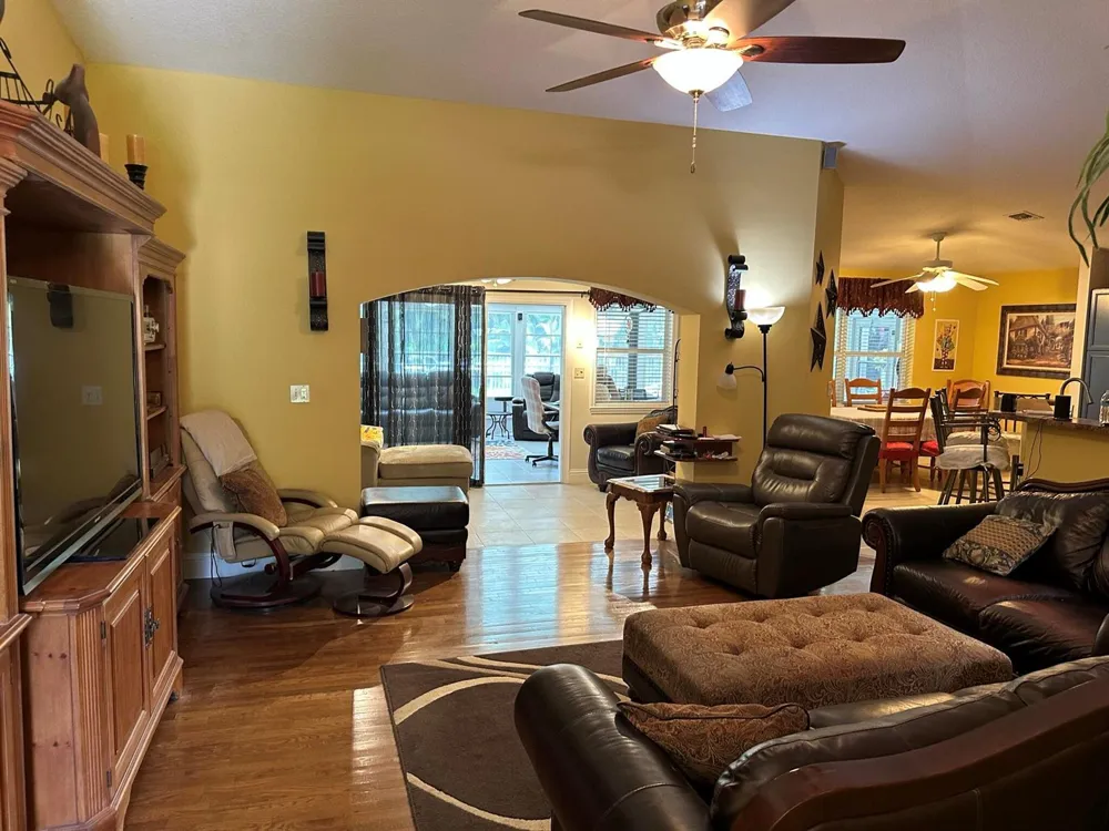 16193 72nd Road Loxahatchee, FL 33470