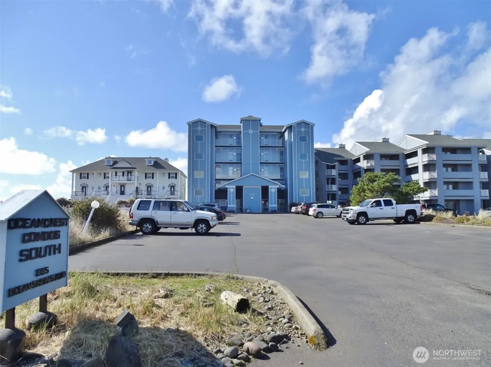 1335 Ocean Shores Boulevard SW #S42 Ocean Shores, WA 98569