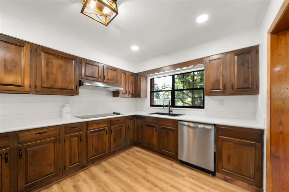 19520 168TH STREET Live Oak, FL 32060