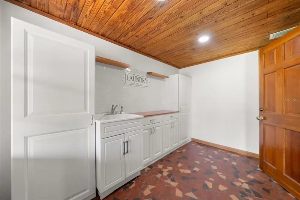 19520 168TH STREET Live Oak, FL 32060