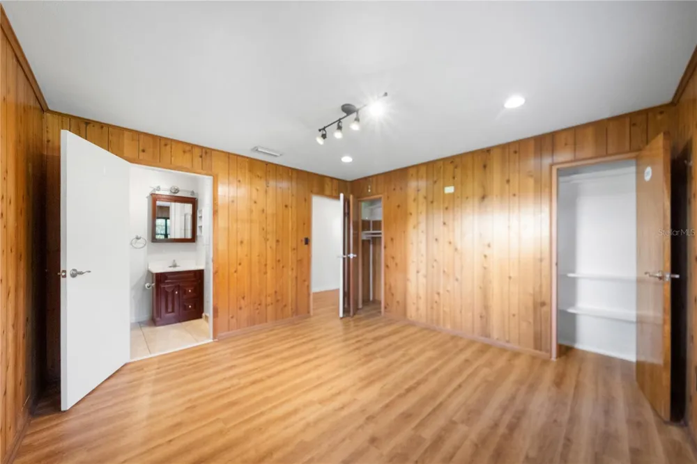 19520 168TH STREET Live Oak, FL 32060