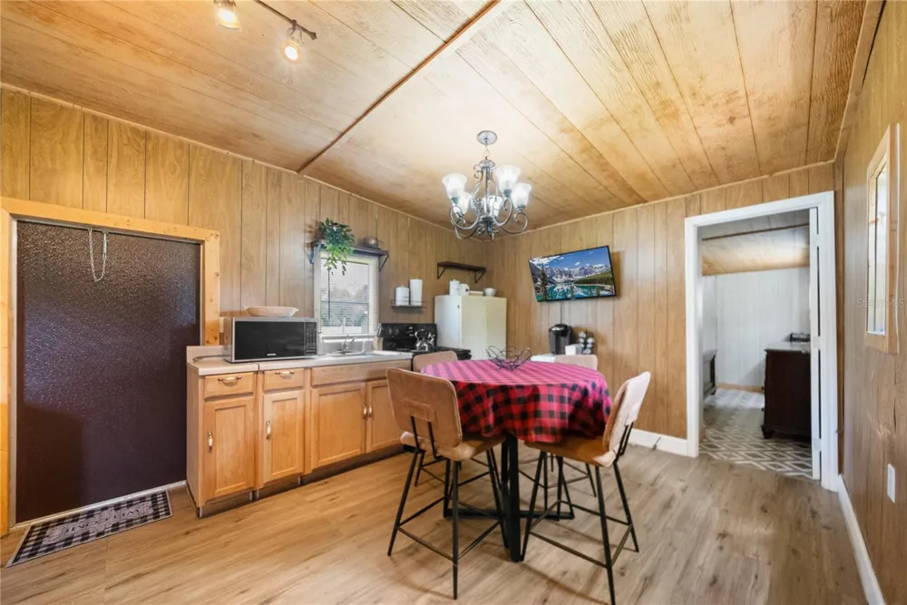 19520 168TH STREET Live Oak, FL 32060