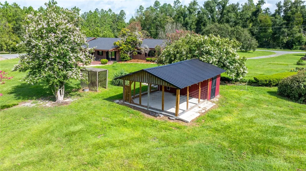 19520 168TH STREET Live Oak, FL 32060
