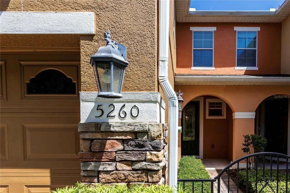 5260 HIDDEN CYPRESS LANE Oviedo, FL 32765