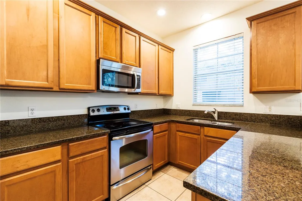 5260 HIDDEN CYPRESS LANE Oviedo, FL 32765