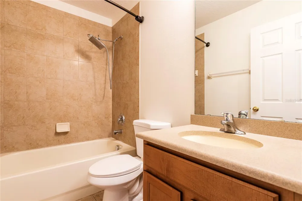 5260 HIDDEN CYPRESS LANE Oviedo, FL 32765