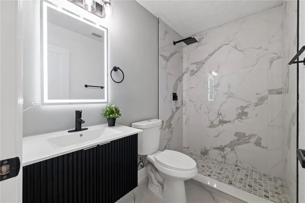 3206 LAS BRISAS DRIVE Riverview, FL 33578
