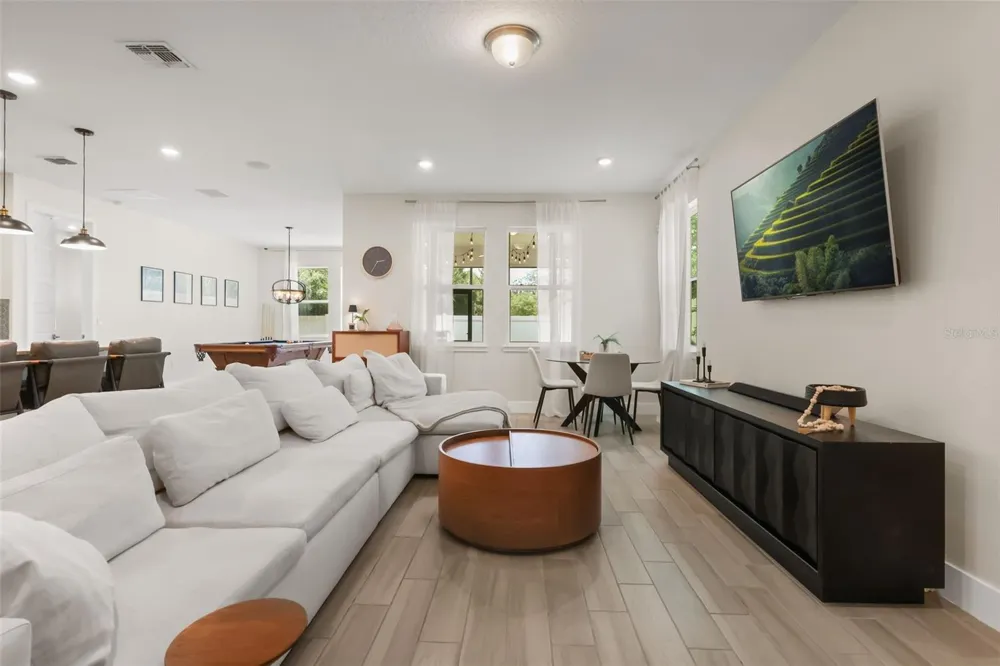 2286 MARSH SEDGE LANE Winter Park, FL 32792