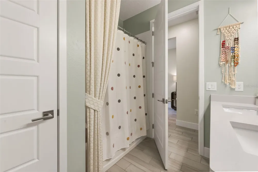 2286 MARSH SEDGE LANE Winter Park, FL 32792