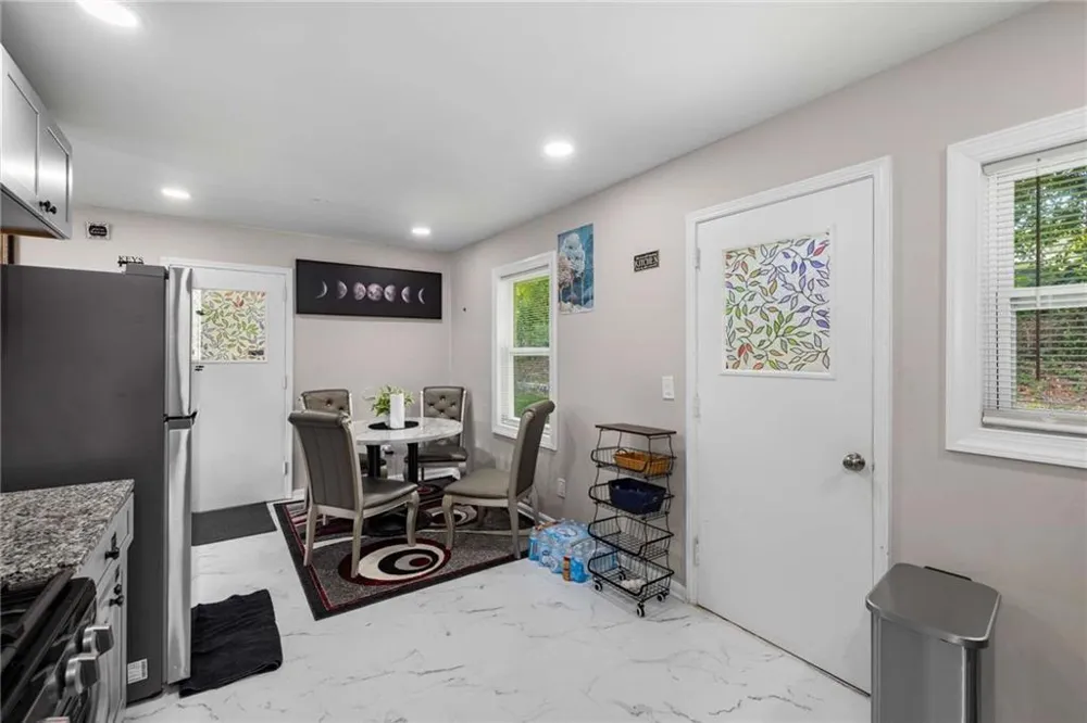 4317 Brookside Drive Forest Park, GA 30297