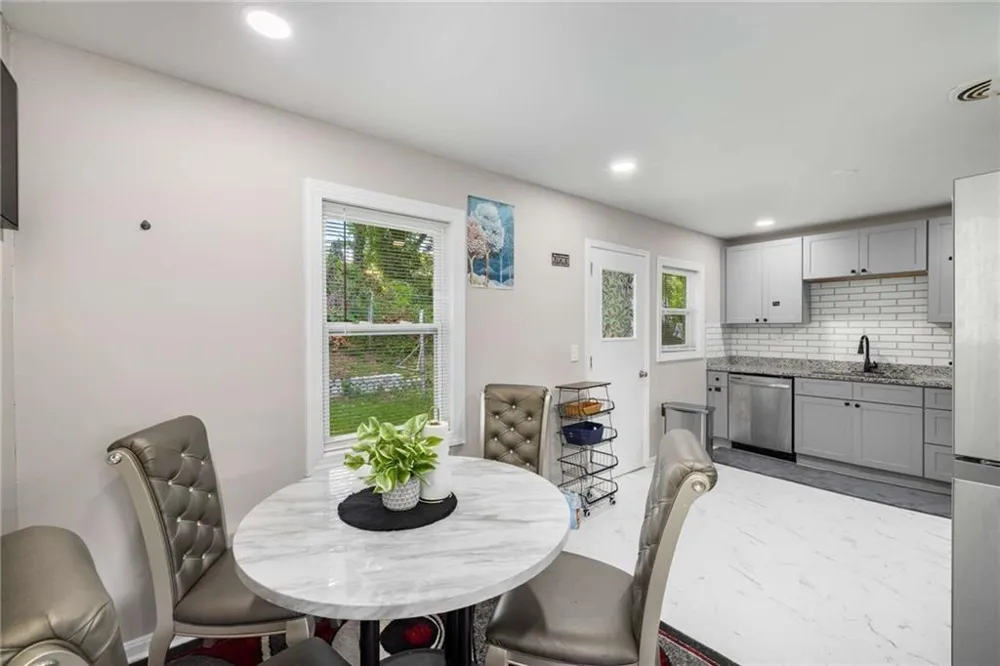 4317 Brookside Drive Forest Park, GA 30297
