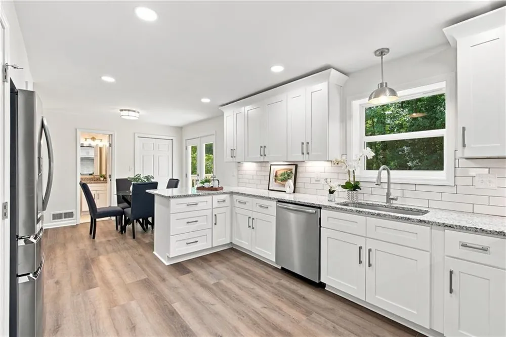 835 Omaha Drive Norcross, GA 30093