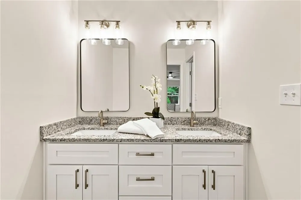 835 Omaha Drive Norcross, GA 30093