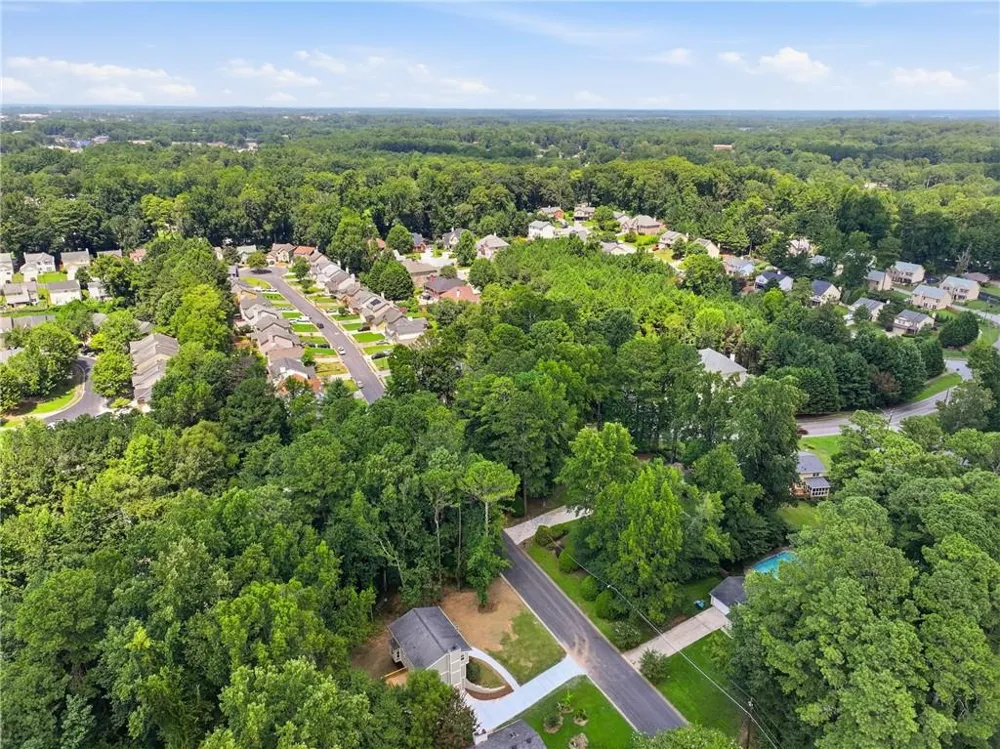 835 Omaha Drive Norcross, GA 30093