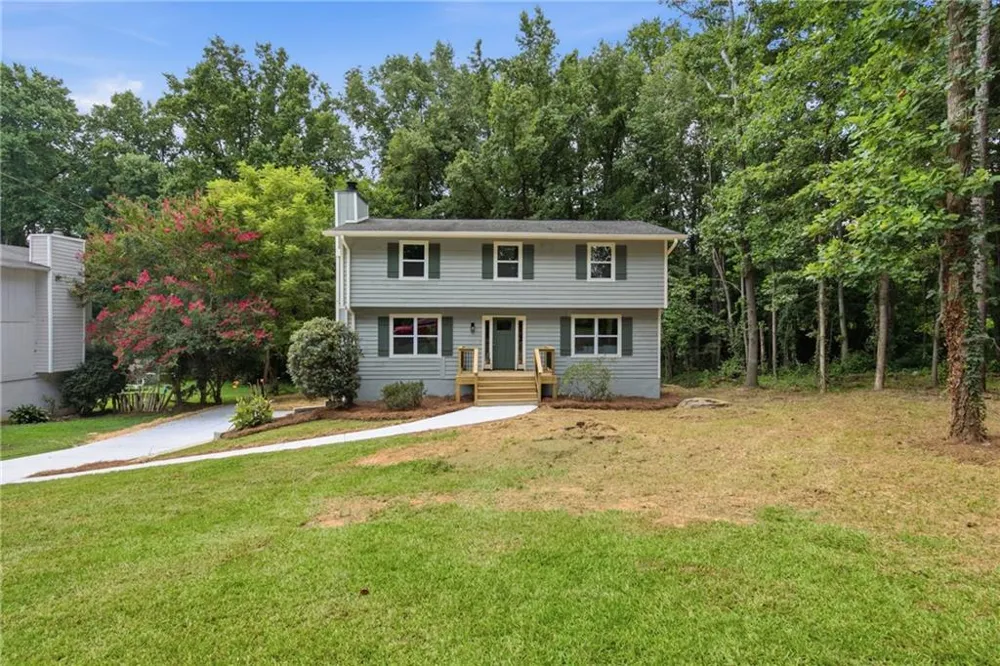 835 Omaha Drive Norcross, GA 30093