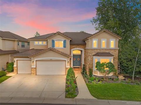 11940 E Lake Court