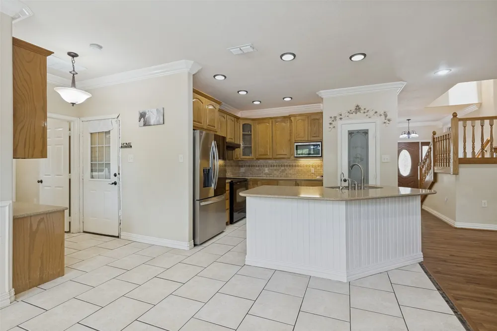 2865 J E Woody Road Springtown, TX 76082