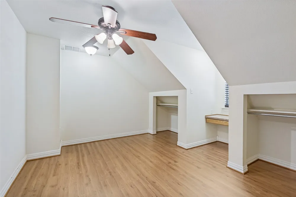 2865 J E Woody Road Springtown, TX 76082
