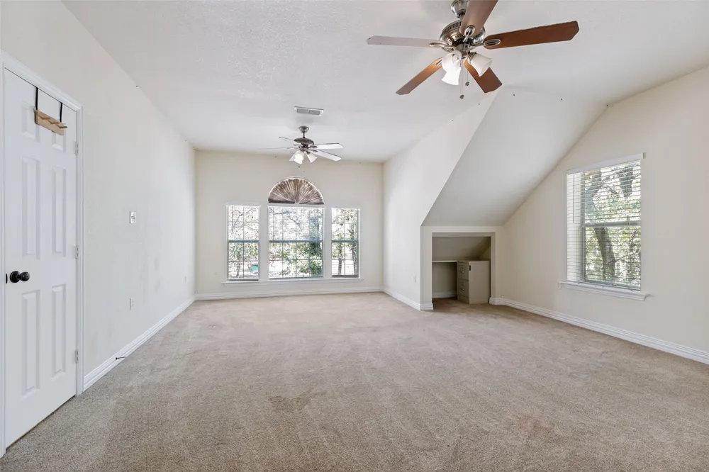 2865 J E Woody Road Springtown, TX 76082