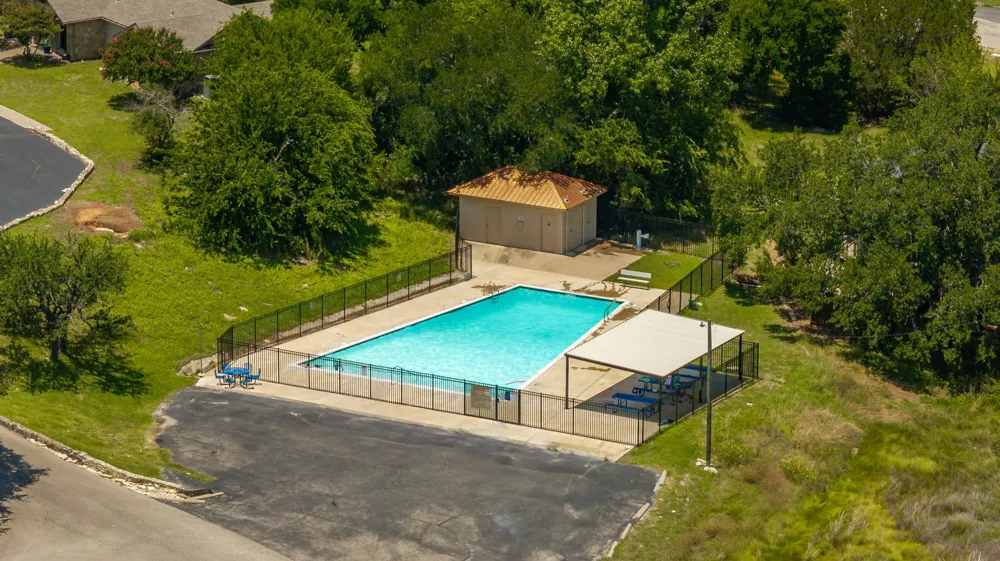 5004 Moss Rock Trail Granbury, TX 76048
