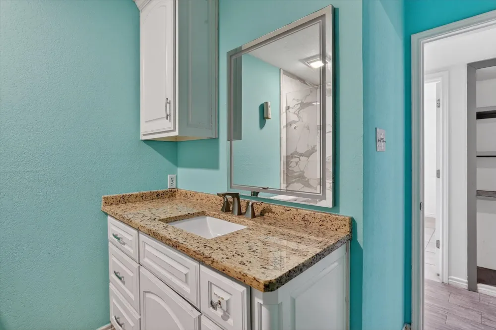 516 Post Oak Lane Burleson, TX 76028