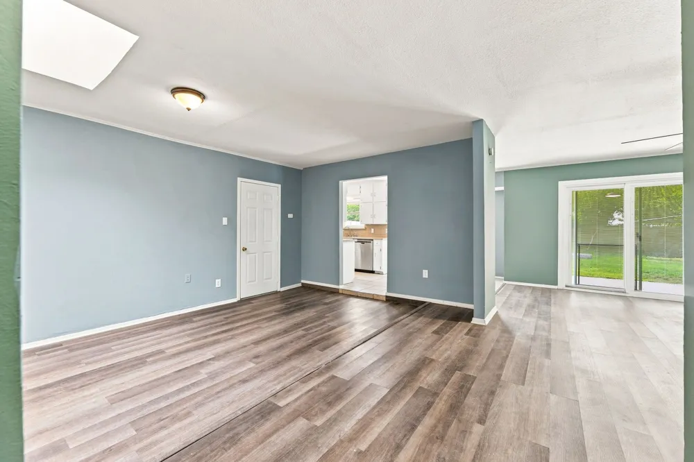 6800 Echo Hill Drive Watauga, TX 76148