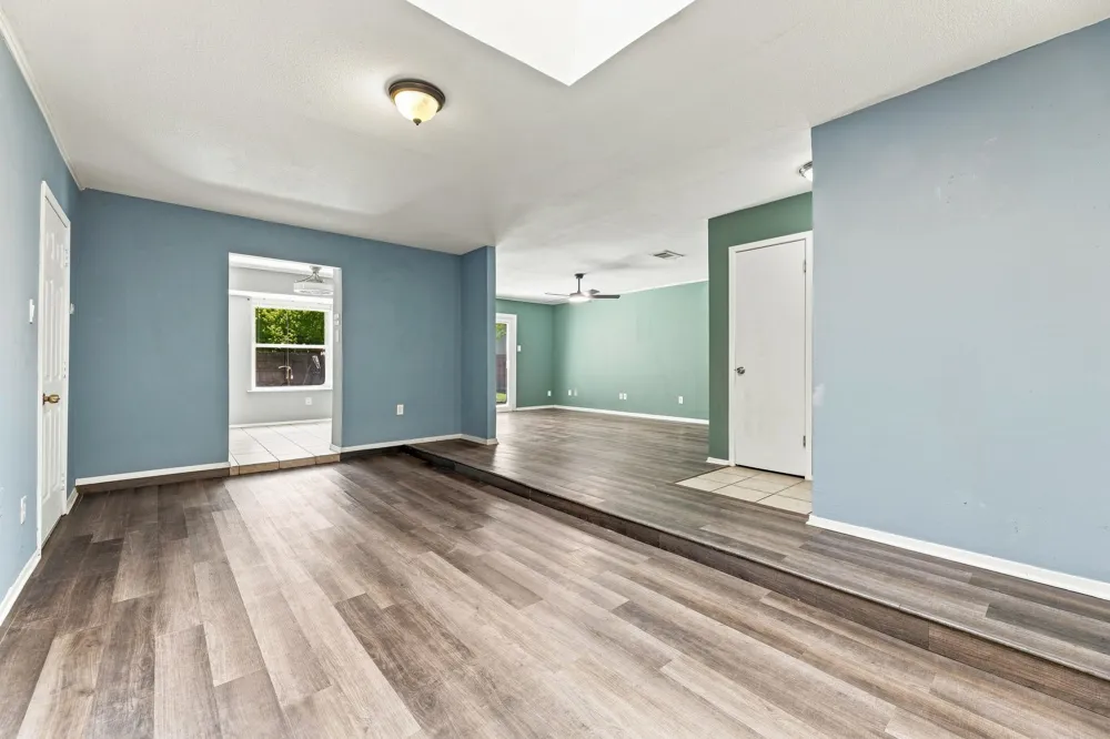 6800 Echo Hill Drive Watauga, TX 76148