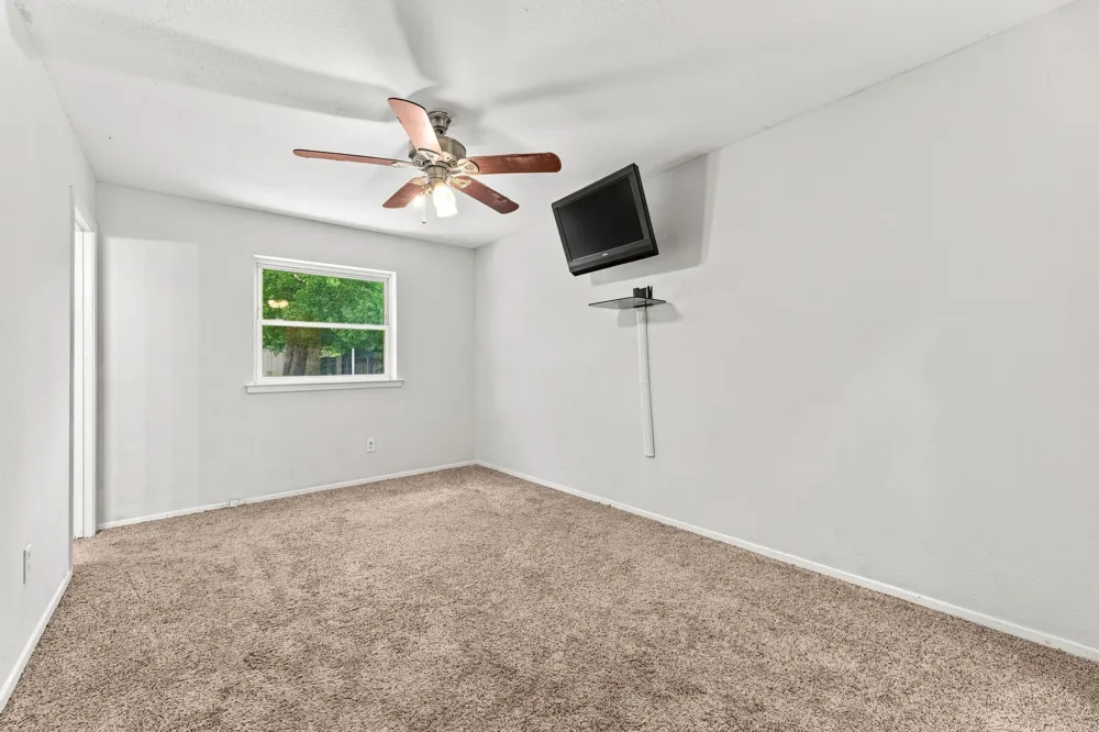 6800 Echo Hill Drive Watauga, TX 76148