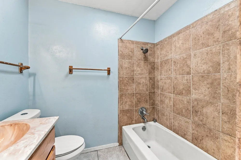 6800 Echo Hill Drive Watauga, TX 76148