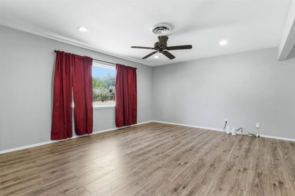 110 Oak Ridge Terrace Weatherford, TX 76086