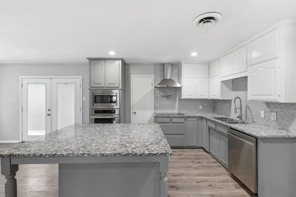 110 Oak Ridge Terrace Weatherford, TX 76086