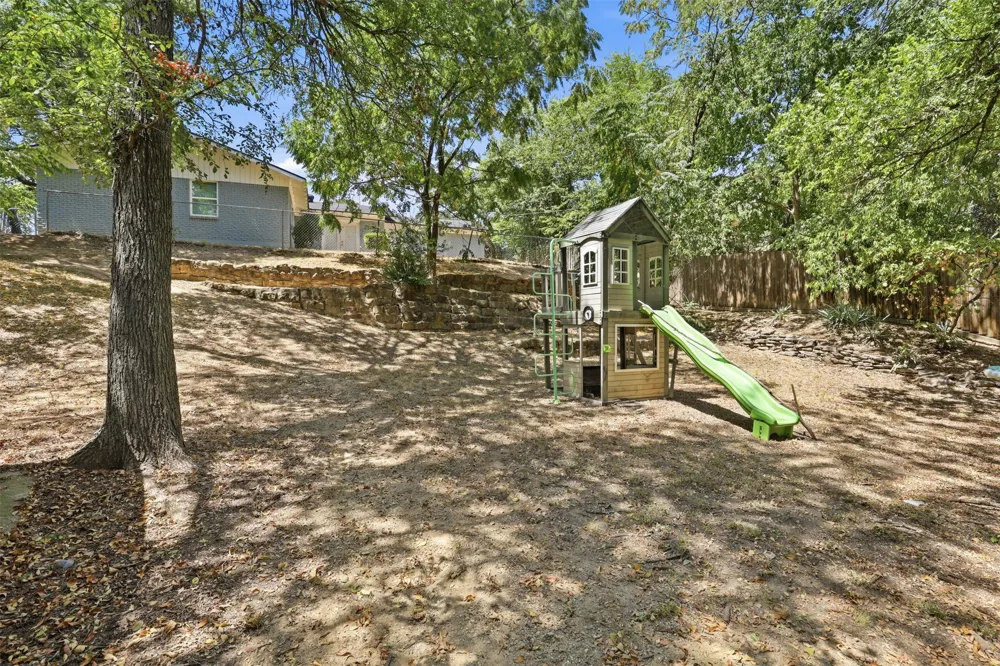 110 Oak Ridge Terrace Weatherford, TX 76086