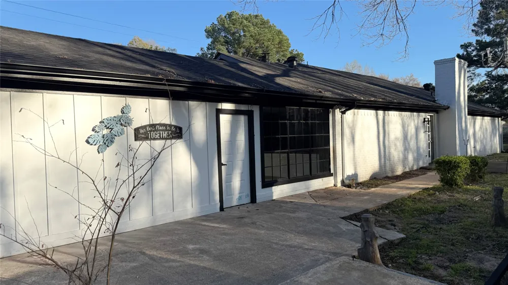1010 Bel Air Drive Athens, TX 75751