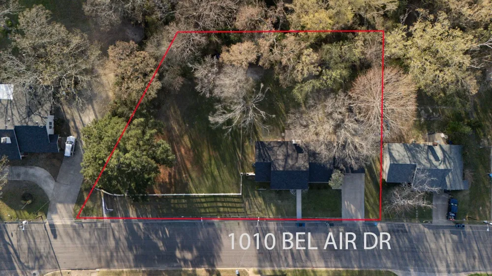 1010 Bel Air Drive Athens, TX 75751
