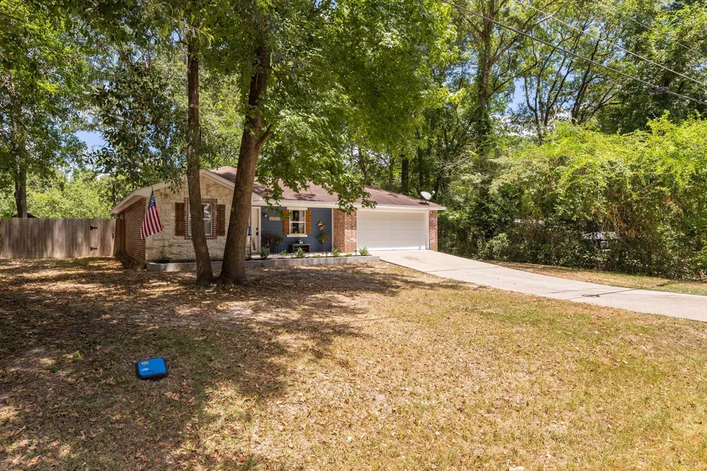 902 Mark Street Lufkin, TX 75904
