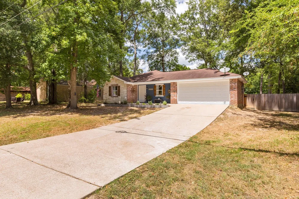 902 Mark Street Lufkin, TX 75904