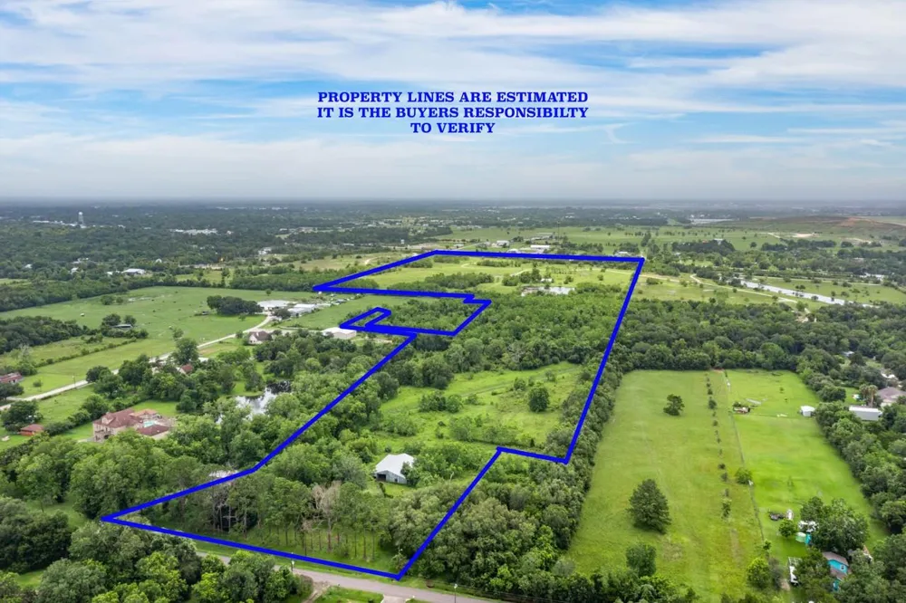 10935 Highway 6 Hitchcock, TX 77510