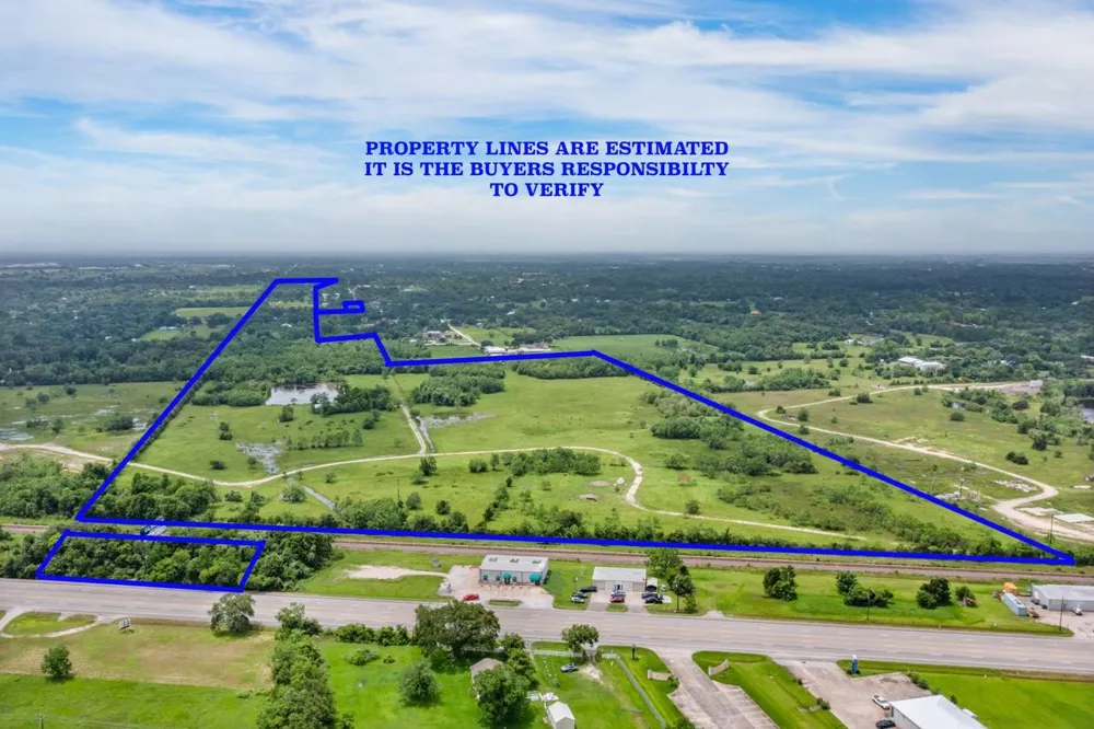 10935 Highway 6 Hitchcock, TX 77510