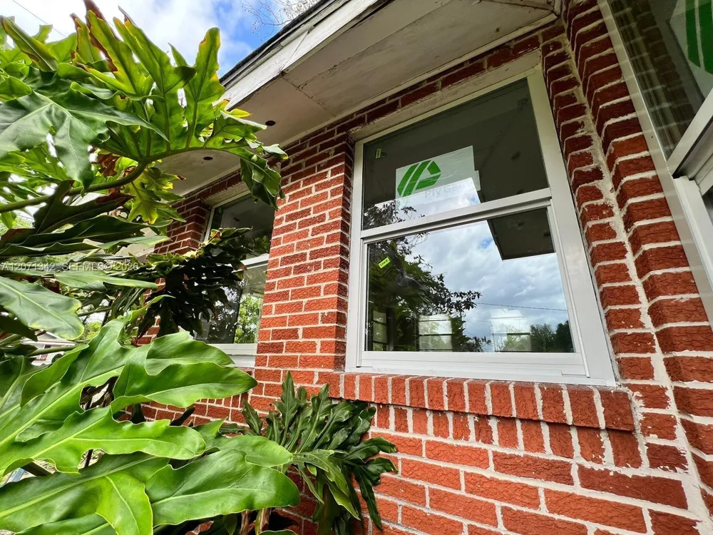5703 Ave B #1 Jacksonville, FL 32209